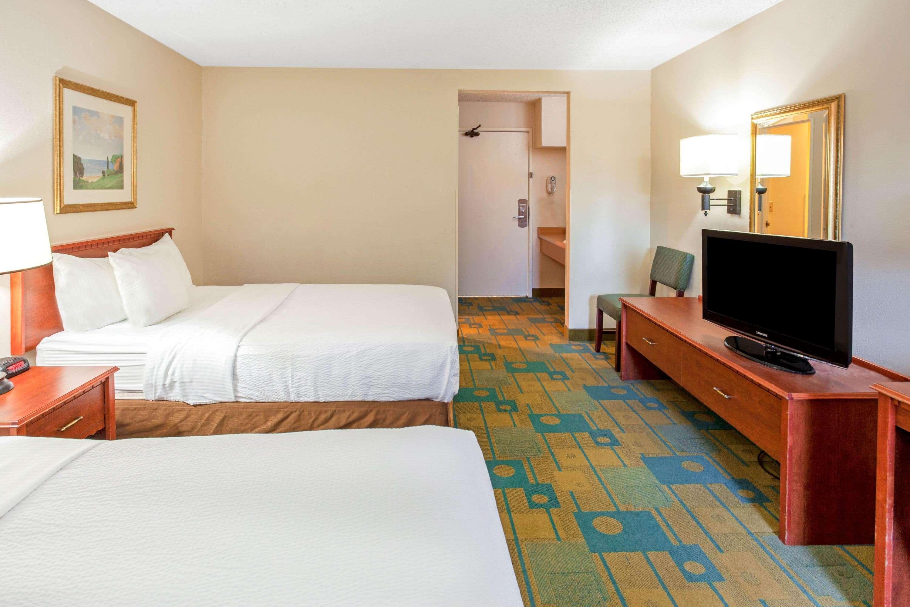 La Quinta Inn by Wyndham Milwaukee Airport / Oak Creek Bagian luar foto